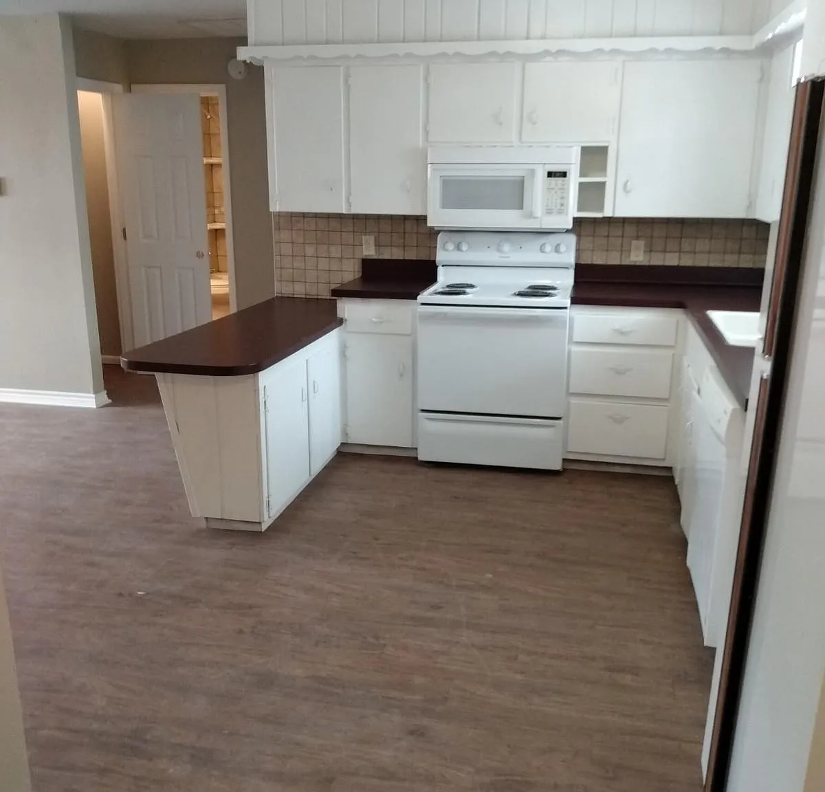 2 bed, 850 sqft, $1,045 — Photo 4