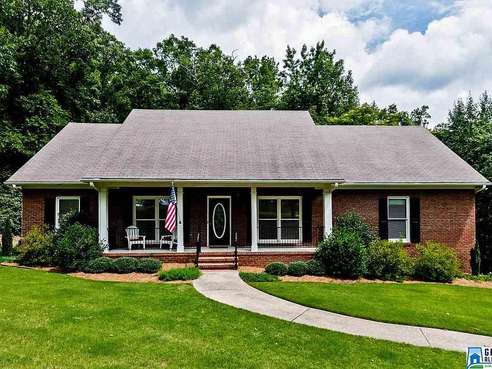 1st image of 1421 Oak Park Cir