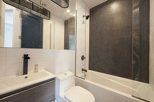 Rented by Nooklyn NYC LLC | media 58