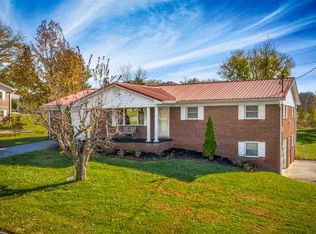 3335 Emerald Ave, Morristown, TN 37814