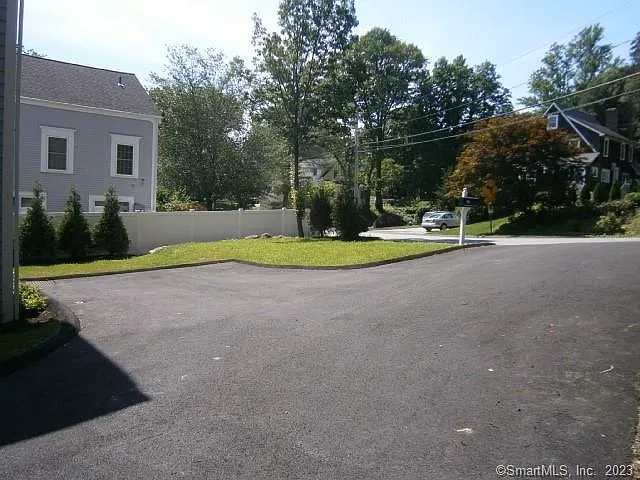 70 Seminary St #1 — Photo 25