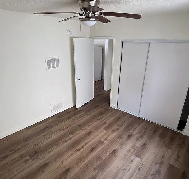 909 S Normandie Ave — Photo 4