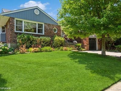 4060 Clark Street, Seaford, NY, 11783