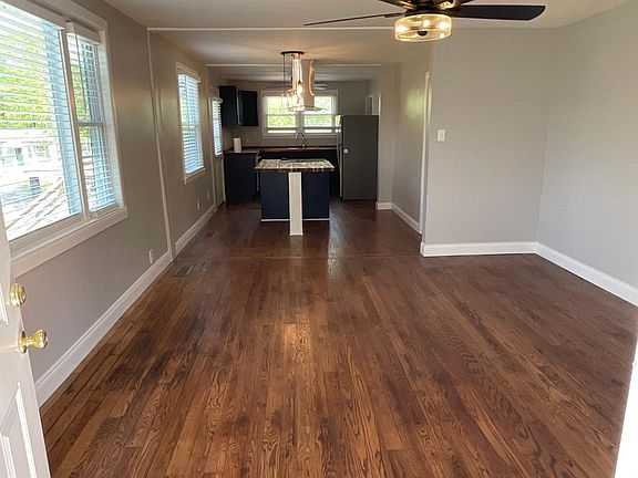 5th image of 2901 Woodrow Dr