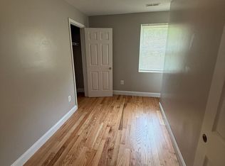 253 Newcomb St SE #3, Washington, DC 20032