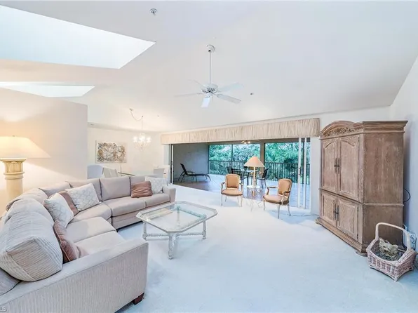 776 Eagle Creek DR #J-302, NAPLES, FL 34113