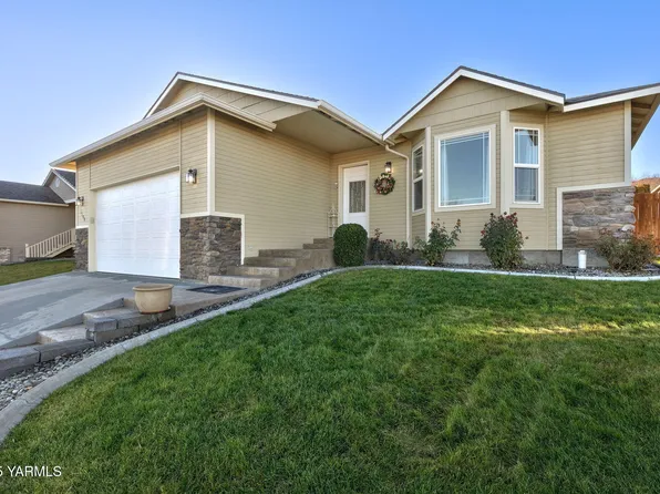 1108 Terry Ln, Selah, WA 98942