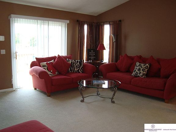 4th image of 3020 N 146th St