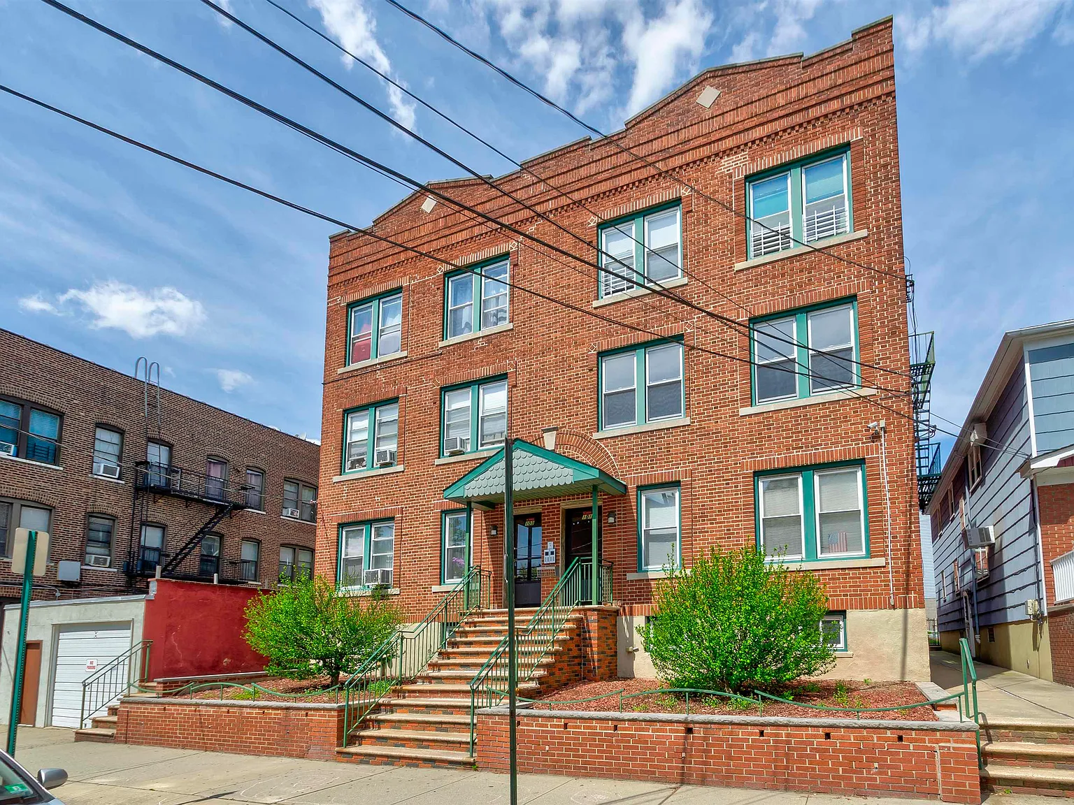 1 bed, 1.0 bath, $1,750 — Photo 1