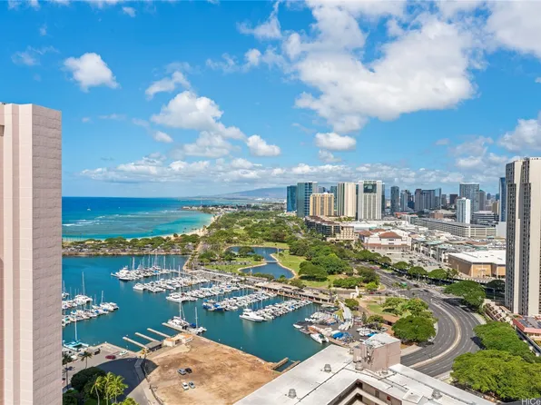 1700 Ala Moana Blvd APT 3401, Honolulu, HI 96815
