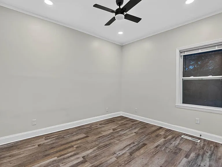 1908 McCallie Ave #1 — Photo 5