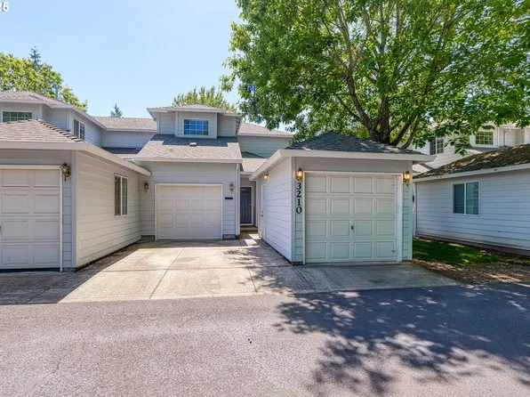 3210 SE Blue Bird Dr, Hillsboro, OR 97123
