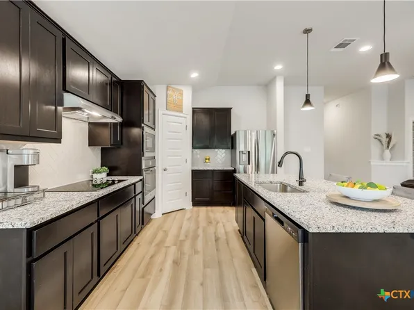 3903 Crockett Ave, Lago Vista, TX 78645