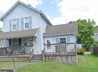 166 W Wood St, Lowellville, OH 44436