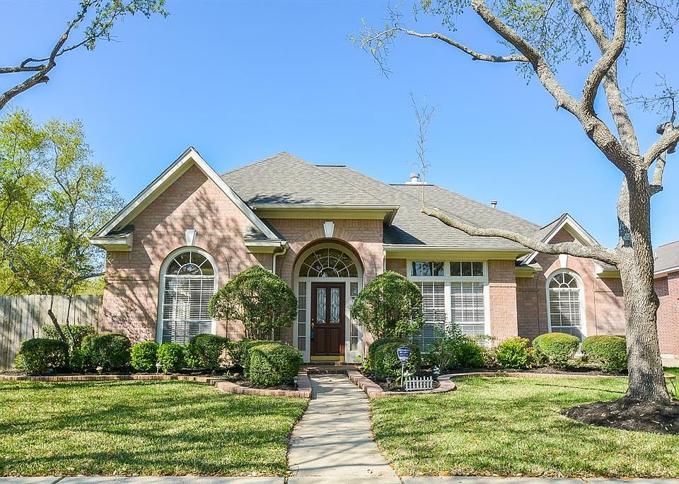 1st image of 17203 Lantana Dr