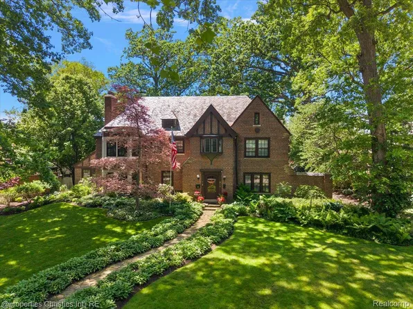 316 Hendrie Blvd, Royal Oak, MI 48067