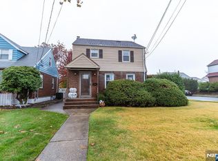 200 Luddington Ave, Clifton, NJ 07011