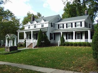 2 1st Ave, Westwood, NJ 07675