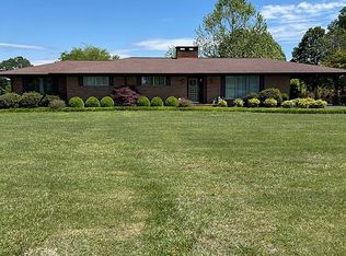 5835 Highway 641 S, Paris, TN 38242