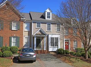 9033 W End Cir, Crozet, VA 22932
