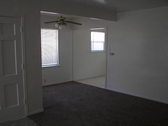 5th image of 713 S 1st Ave