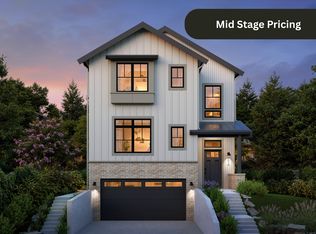 2618 29th Ave W, Seattle, WA
