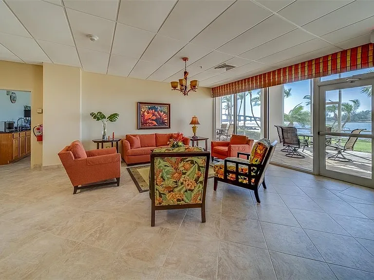 675 S Gulfview Blvd #Penthouse 1 — Photo 34