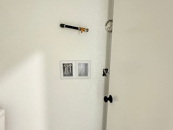 4th image of 4313 San Joaquin Ave #3