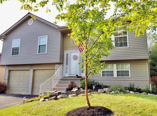 4976 Hilliard Oaks Ct, Hilliard, OH 43026