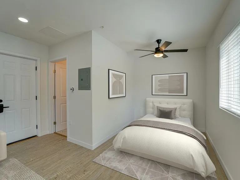 Duplet at Hillcrest | Modern Studio, 1 & 3 Bedroom Apartments — Photo 21