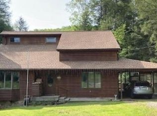 131 Wegman Park Rd, Mill Creek, WV 26280