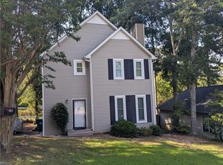 1611 Creek Pond Cv, Decatur, GA 30032