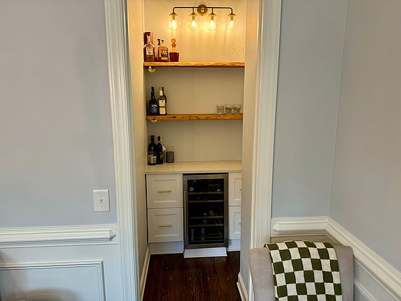 Bar attached to dining room.