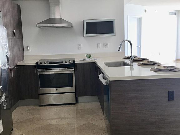 4th image of 200 Sunny Isles Blvd Ofc 200