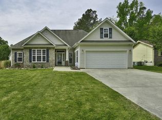 8330 Oak Dr, Chattanooga, TN 37421