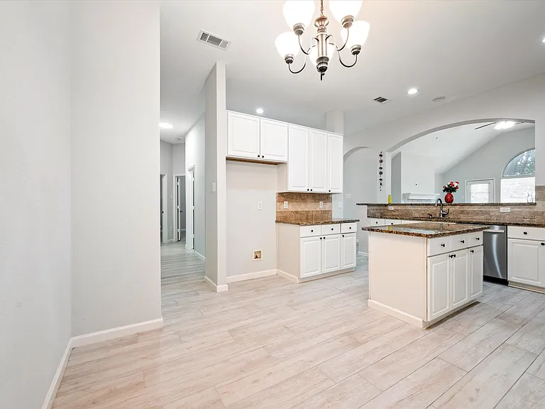 3517 Arbor Creek Ln — Photo 13