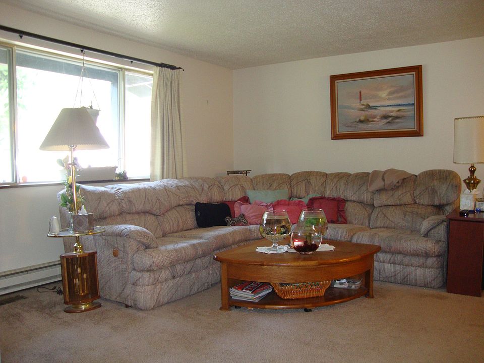 Large light and bright living room