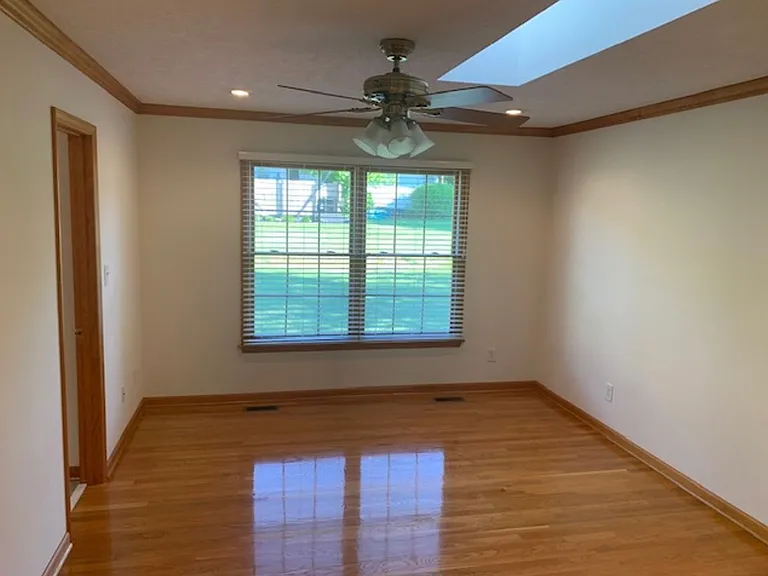 1047 Trogdon Dr — Photo 11