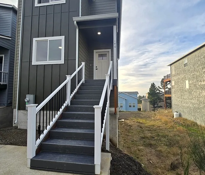 140 Reeder St — Photo 23