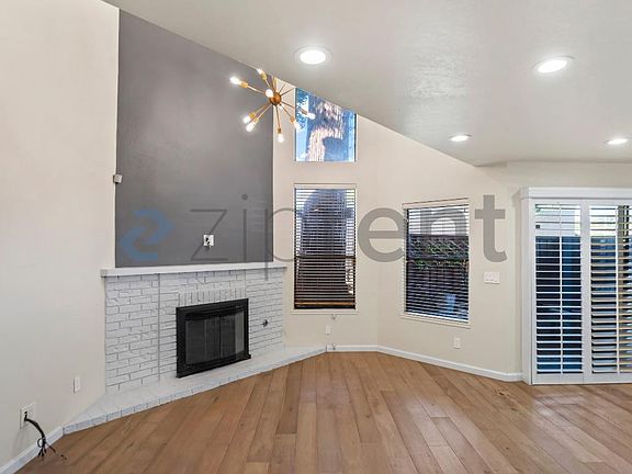 2nd image of 5307 Port Sailwood Dr #11