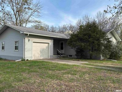 9700 N Straw Ln, Mount Vernon, IL, 62864