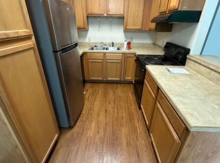 228 S Line St APT 103, Weatherford, TX 76086