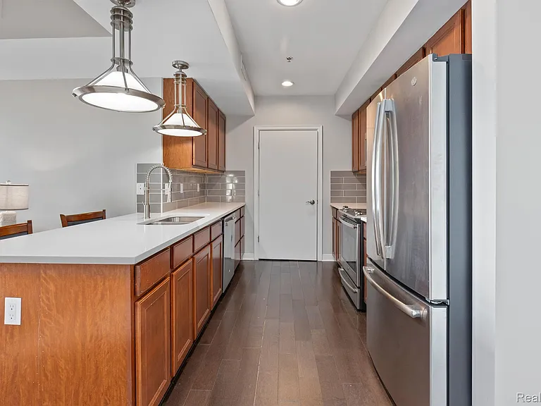 525 W Lafayette Blvd #13C — Photo 5
