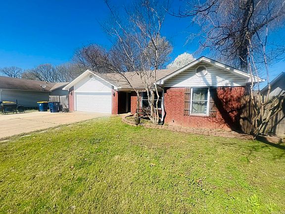 2nd image of 306 Ray St