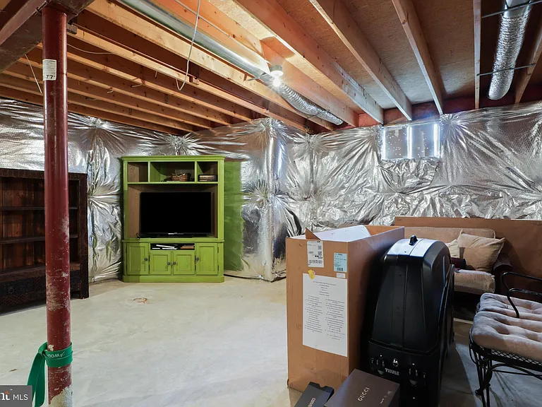 42903 Redfield St — Photo 45