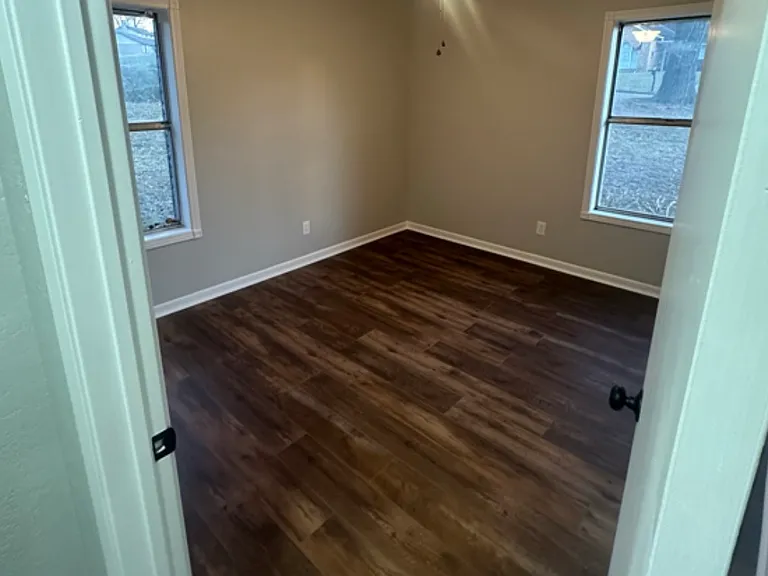 1829 Azalea St — Photo 7