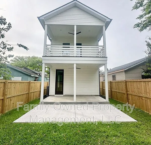 2245 Fillmore St — Photo 26