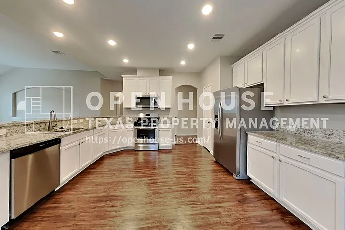 22502 Holbrook Springs Ct — Photo 5
