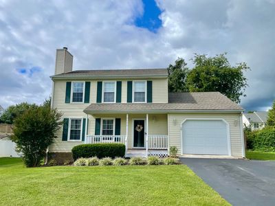 8090 Deer Branch Dr, Roanoke, VA, 24019