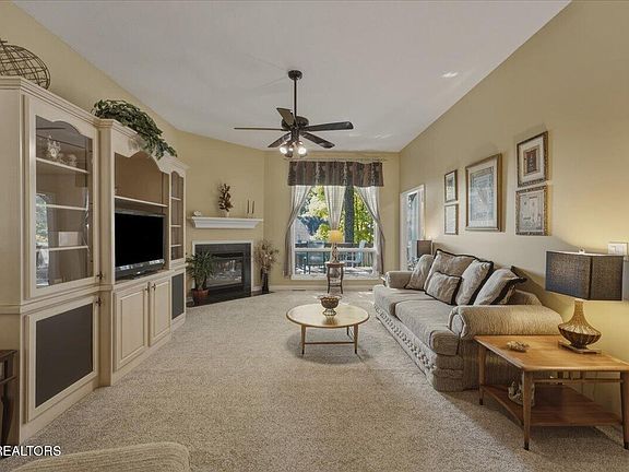 5th image of 440 Tigitsi Cir